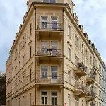 Διαμέρισμα Spacious Zone For 4 , Nearby Parking