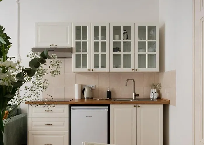 Spacious Zone For 4 , Nearby Parking Lejlighed *