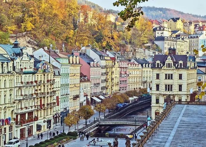 Spacious Zone For 4 , Nearby Parking Lejlighed *